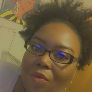 Meet your Posher, Blaire